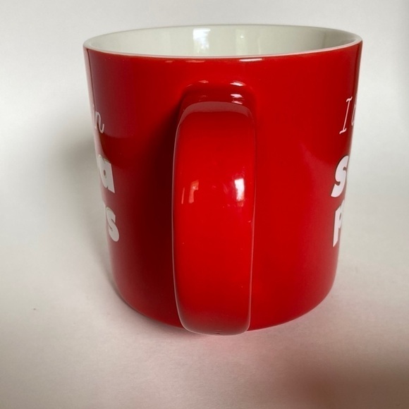 Parker Lane Christmas paws mug - Picture 5 of 7